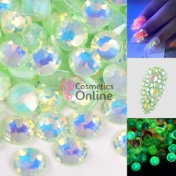 Strasuri din Cristale Fosforescente la intuneric 100 bucati SC275 Green Fresh cu Reflexii 2mm